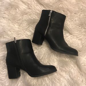 Torrid boots size 11 Wide width